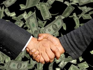 Live Deal or No Deal with Hdfc: Which Is Better for Indian Players in 2026?
